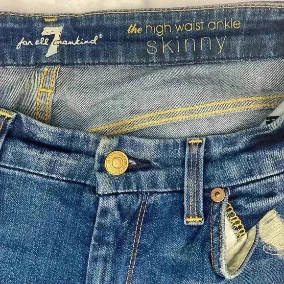 7 For All Mankind The High Waist Ankle Skinny Jeans Distressed Size 28 - Picture 3 of 6